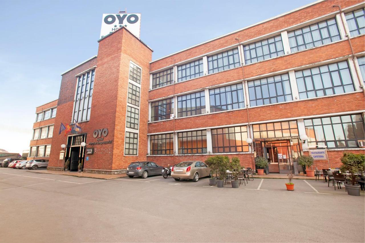 Oyo Hotel Parque Empresarial Авила Экстерьер фото