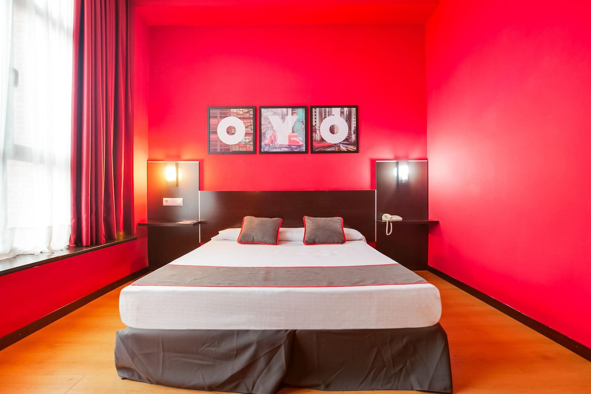 Oyo Hotel Parque Empresarial Авила Экстерьер фото