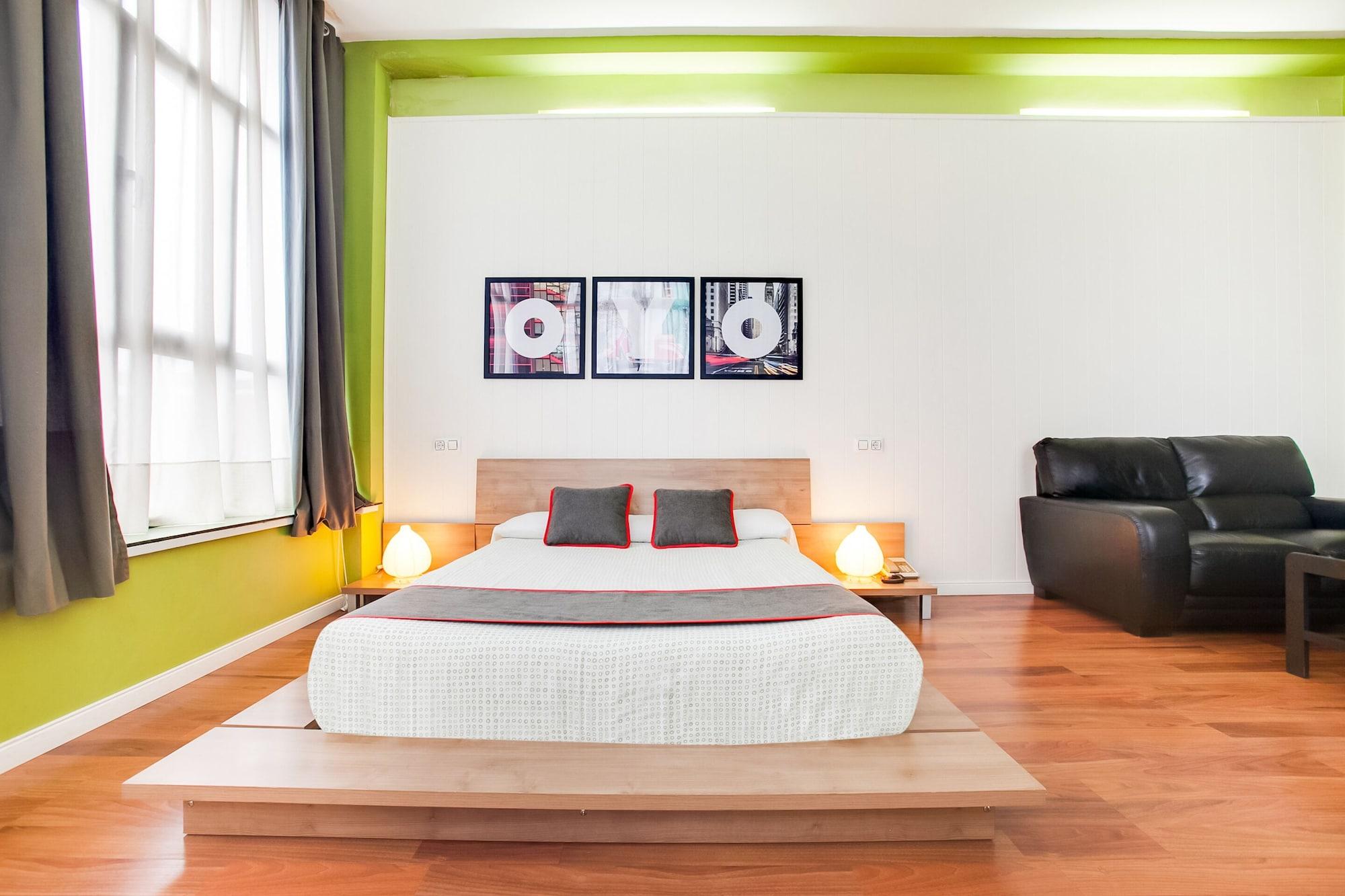 Oyo Hotel Parque Empresarial Авила Экстерьер фото