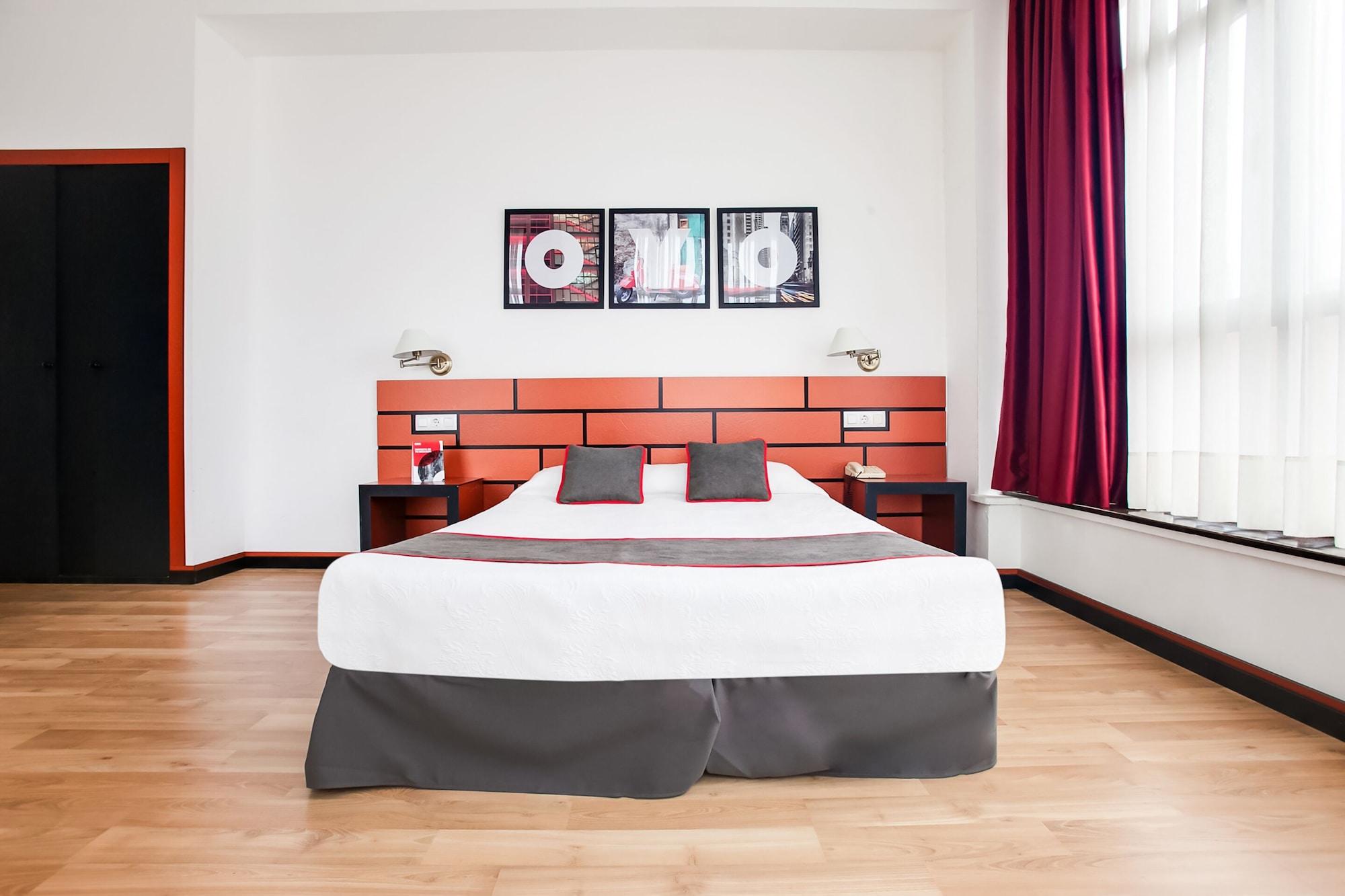 Oyo Hotel Parque Empresarial Авила Экстерьер фото