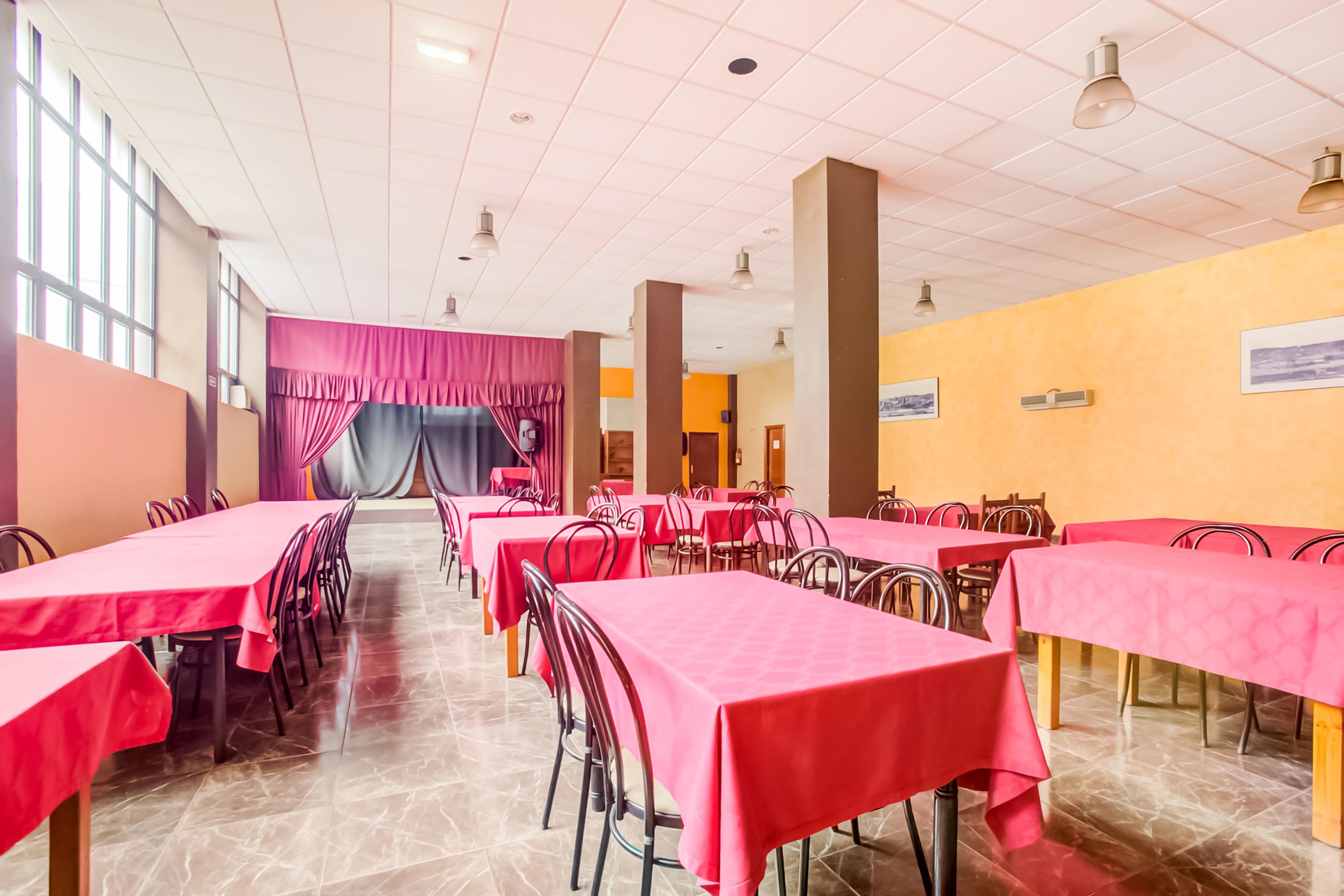Oyo Hotel Parque Empresarial Авила Экстерьер фото