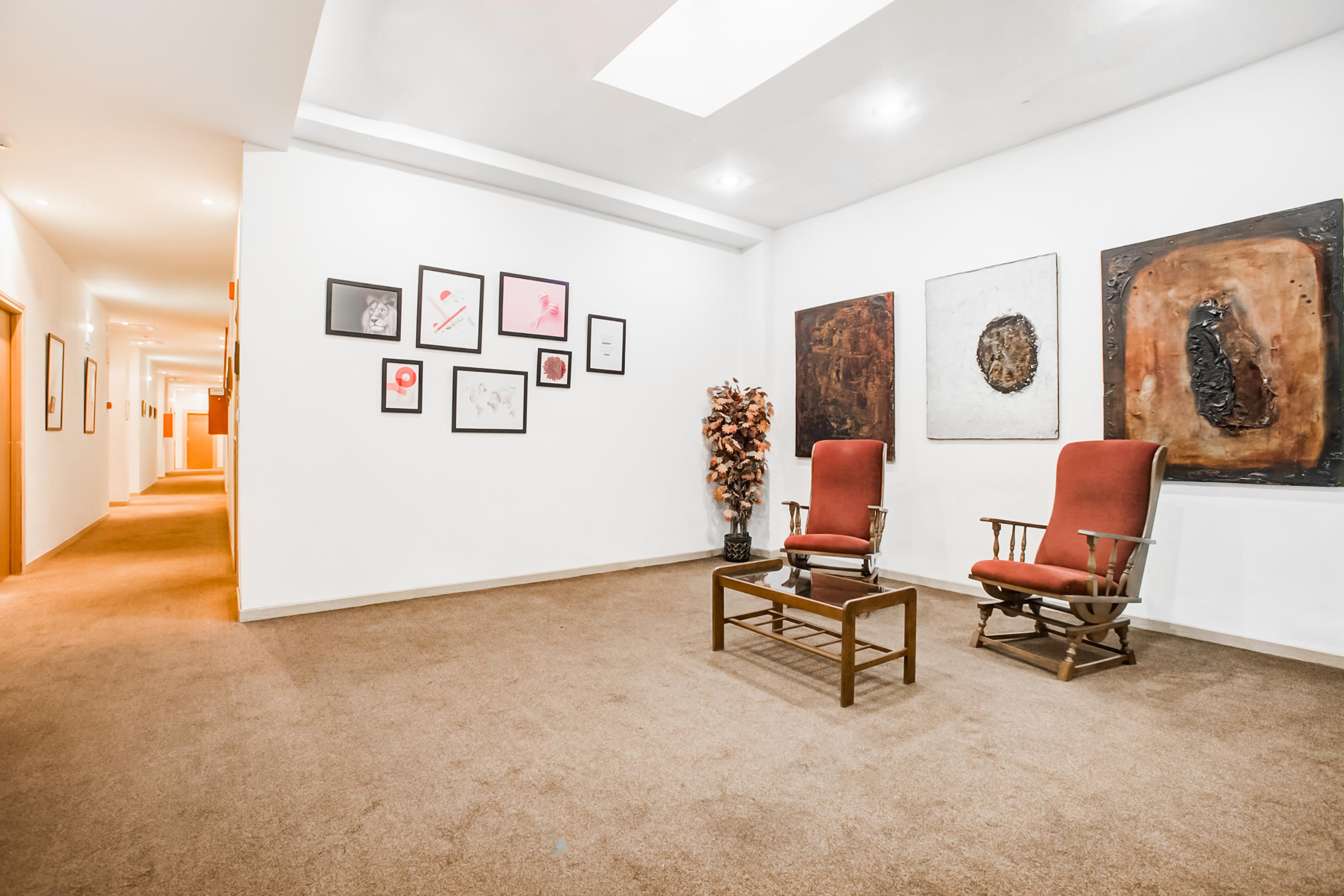 Oyo Hotel Parque Empresarial Авила Экстерьер фото